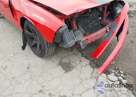 2017 Dodge Challenger Sxt z USA, uszkodzony, nr VIN 2C3CDZAG1HH652011